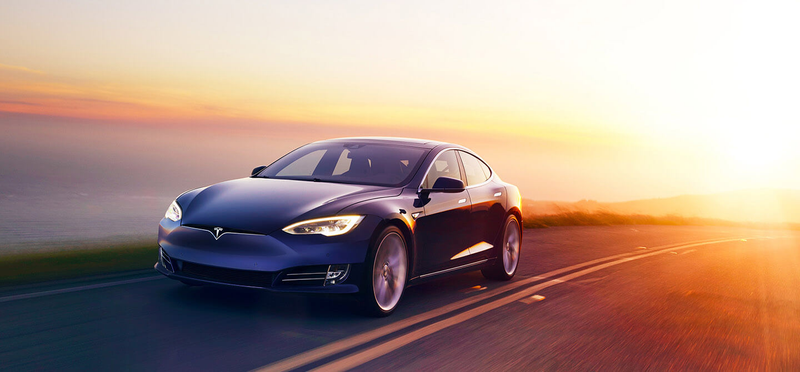 Model S. Tesla